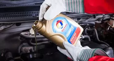 change car oil, change oil filter, car engine oil change