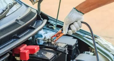 Car Battery Checkup, buy car battery dubai